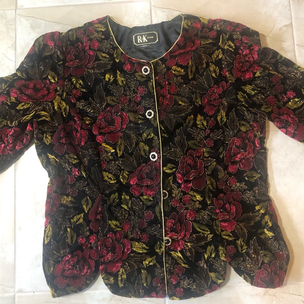 R&K Vintage Red Rose/Yellow Gold/Black Crushed Velvet Evening Blazer (US L)